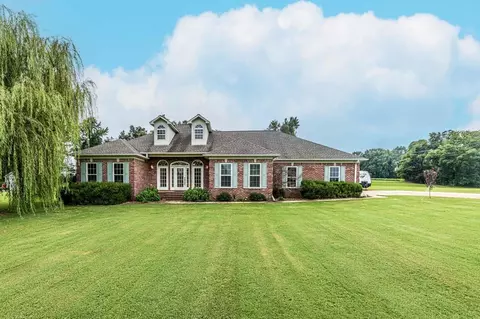 371 Brierhedge Rd, Covington, TN 38019