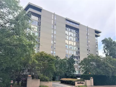 232 S Highland St #907, Memphis, TN 38111