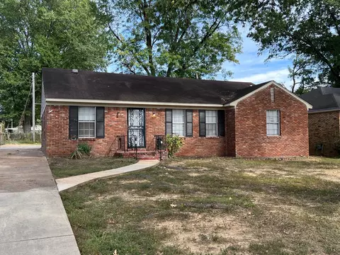 3390 Renault St, Memphis, TN 38118