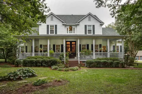 8440 Thor Rd, Memphis, TN 38018