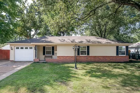 4635 Boyce Rd, Memphis, TN 38117