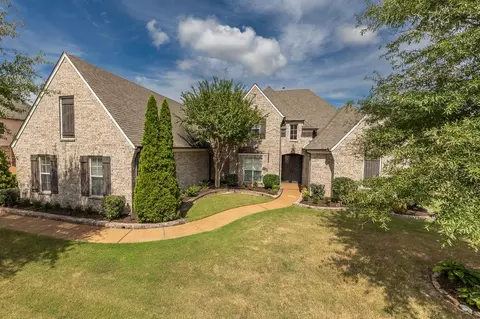 9330 Positano Ln, Germantown, TN 38138