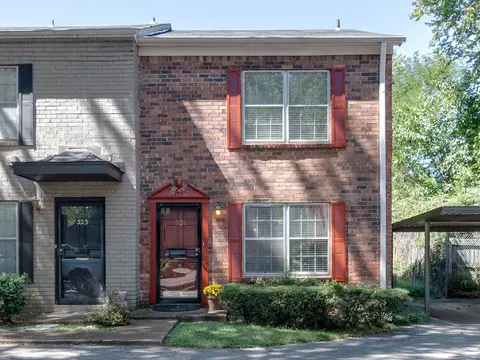 521 Peabody Sq #521, Memphis, TN 38104