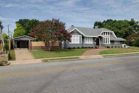 393 Garland St, Memphis, TN 38104