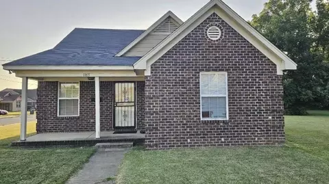 1065 N Seventh St, Memphis, TN 38107