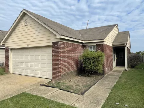 7798 Windy Willow Rd, Memphis, TN 38125