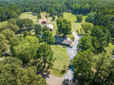 365 Burrow Cemetery Dr, Arlington, TN 38002