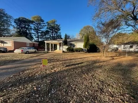 338 W Holmes Rd, Memphis, TN 38109