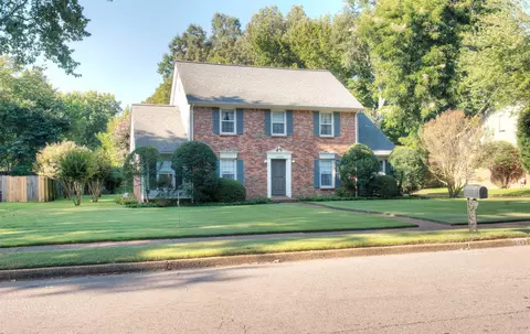 6793 Fossil Creek Rd, Memphis, TN 38120