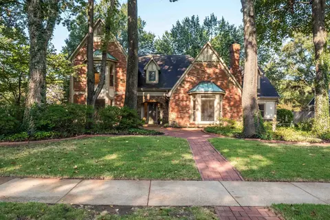 8781 Birch Park Ln, Germantown, TN 38139
