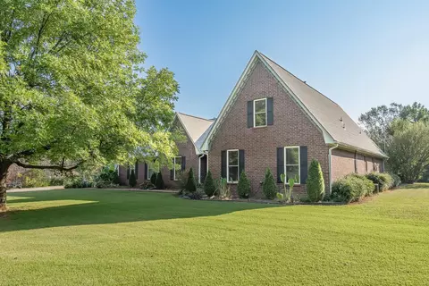 280 Crangle Rd, Rossville, TN 38066