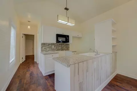 852 Shamrock Aly, Memphis, TN 38106