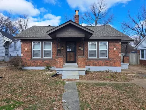 586 E Dempster Ave, Memphis, TN 38106