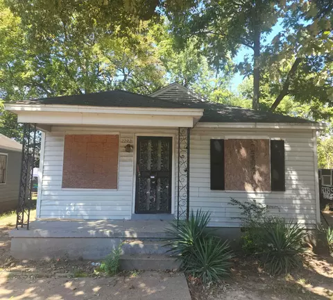 2292 Redwood Ave, Memphis, TN 38108