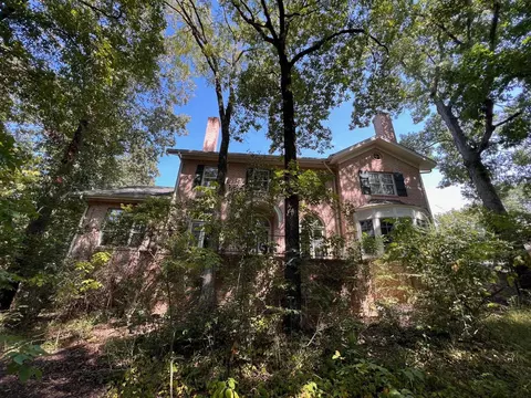 8191 Dogwood Rd, Germantown, TN 38139