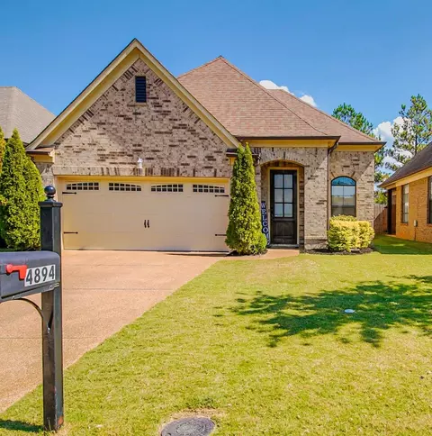 4894 Stirrup Dr, Memphis, TN 38125