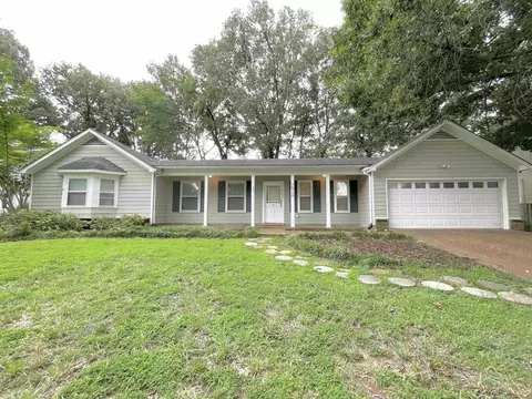 7915 Gayle Ln, Germantown, TN 38138