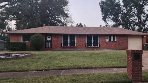 188 Ivan Rd, Memphis, TN 38109