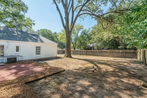 4792 Willow Rd, Memphis, TN 38117 photo 27