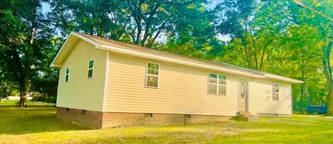 713 Hayes St, Brownsville, TN 38012