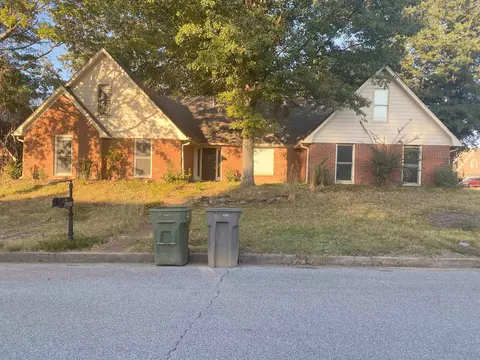 1824 Saxony Cv, Memphis, TN 38016