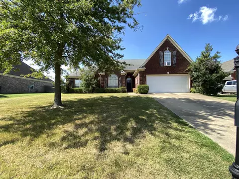 8307 Blue Ridge Dr, Southaven, MS 38672