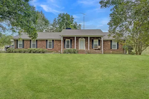 10686 W Hwy 152 Hwy, Humboldt, TN 38343