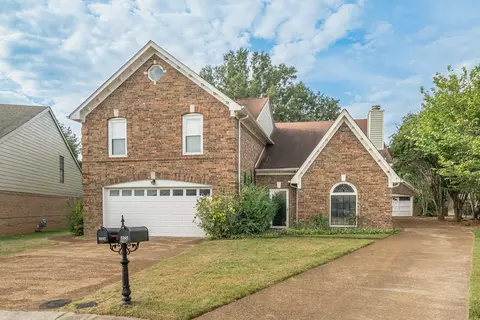8195 Hay Loft Dr NE, Memphis, TN 38016