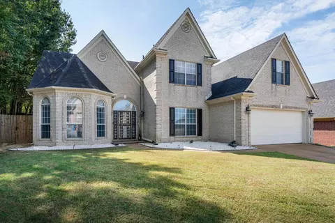 7309 Greythorne Dr, Memphis, TN 38125