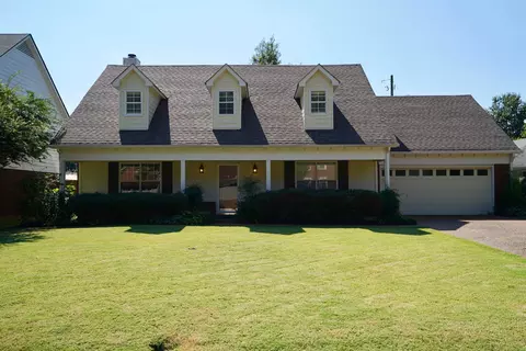 9635 Wood Green Ln, Lakeland, TN 38002
