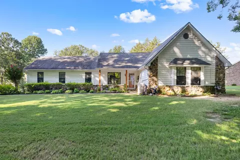 155 Madonna Dr, Munford, TN 38058