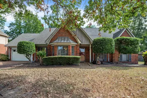 640 Eden Brook Ln, Memphis, TN 38018