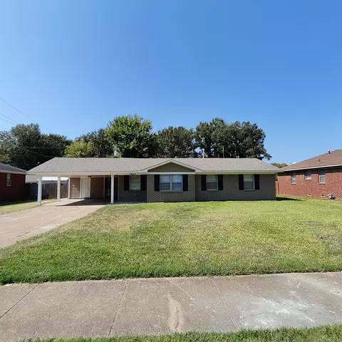 3639 Boeingshire Dr, Memphis, TN 38116