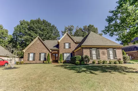 6072 Windsor Oak Dr, Arlington, TN 38002