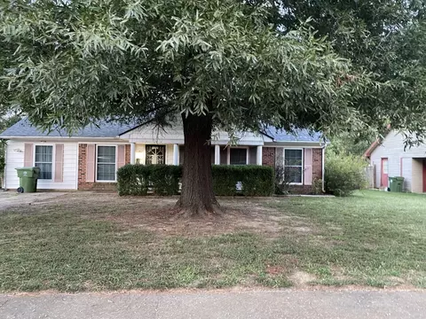 7136 Juana Rd, Millington, TN 38053