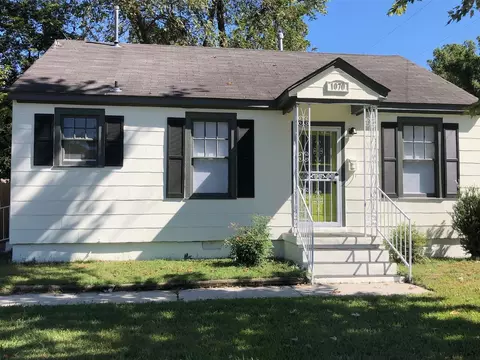 1070 Isabelle St, Memphis, TN 38122