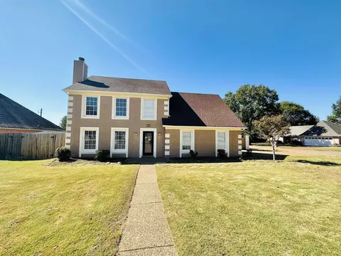 555 Ashbury Cv, Cordova, TN 38018