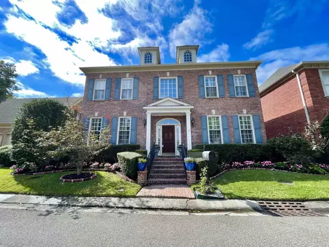 1055 Murray Hill Ln, Memphis, TN 38120