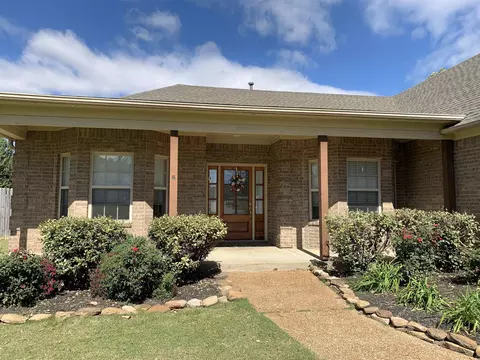 304 Duncan Dr, Atoka, TN 38004