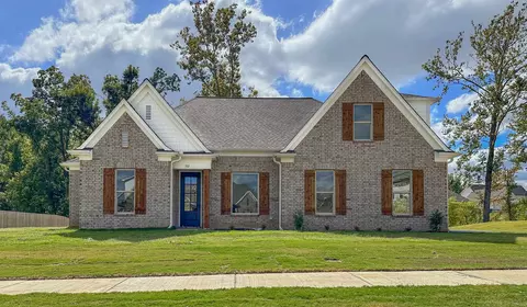 361 S Chinkapin Dr, Atoka, TN 38004