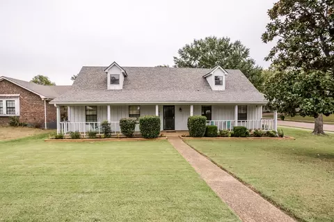 4792 Hunters Glen Cv, Memphis, TN 38128