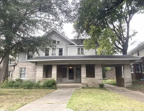 1930 Peabody Ave, Memphis, TN 38104