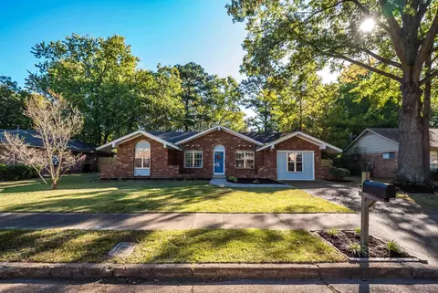 3224 Teaberry Ln, Bartlett, TN 38134
