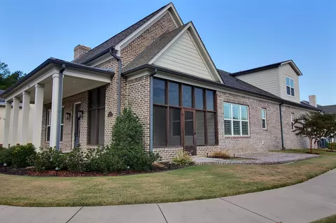 15 Victory Ln, Rossville, TN 38066