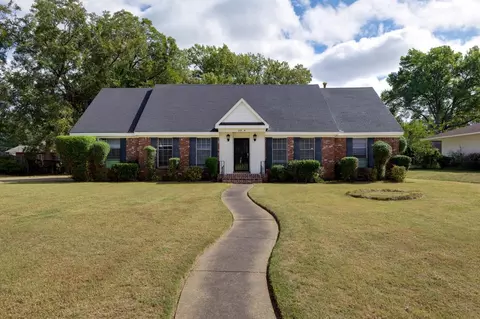 3934 Wisteria Dr, Memphis, TN 38116