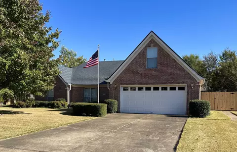 7457 Summerdale Cv, Bartlett, TN 38133