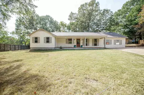 75 Hinton Cv, Collierville, TN 38017