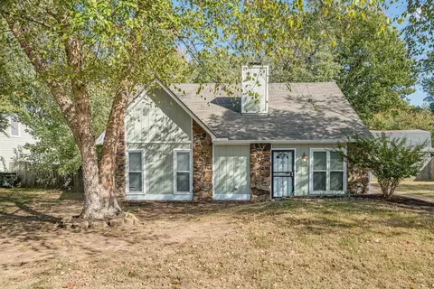3078 Elmore Park Rd, Bartlett, TN 38134