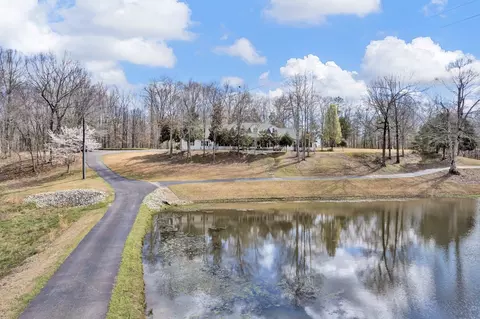 90 Greenview Cir, Bolivar, TN 38008
