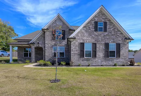3968 Mcelroy Farms Dr, Olive Branch, MS 38654